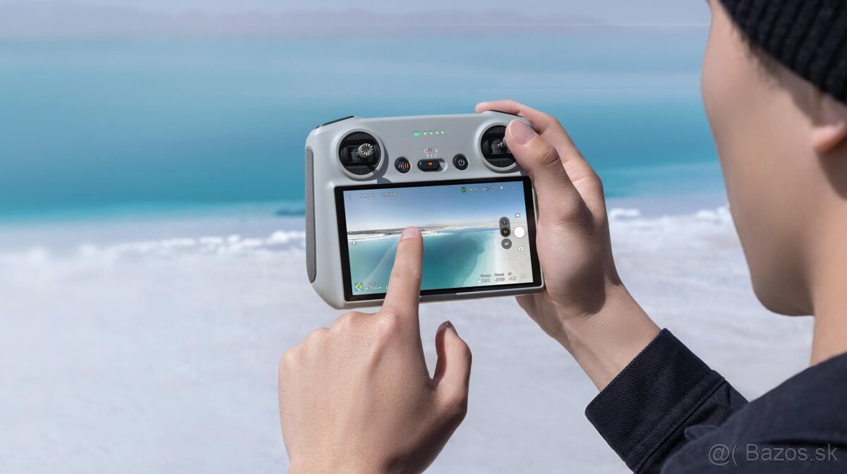 DJI RC (RM330) display - 3