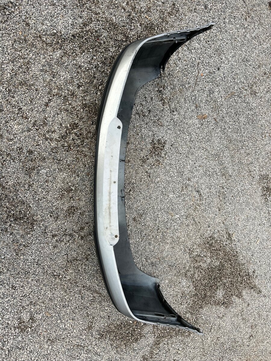 Škoda Octavia 1-Predný nárazník - 3