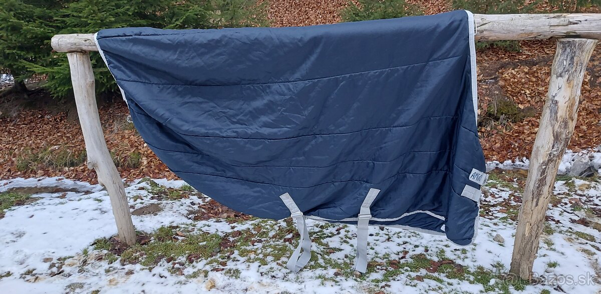 Horseware Amigo deka 145cm(200g) - 3