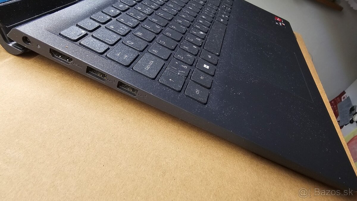 Zachovalý notebook Dell - krabica, nabíjačka, záruka - 3