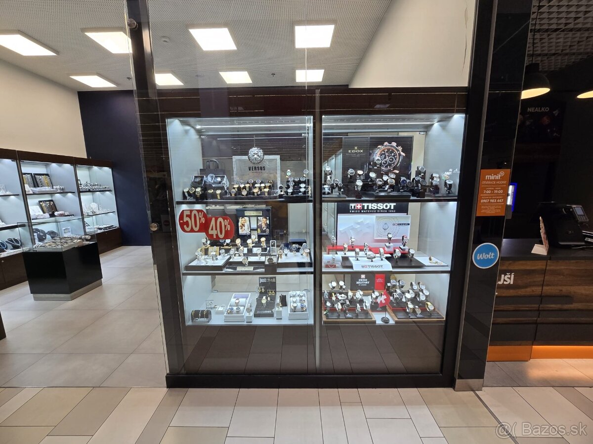 Presklenne podsvietene led vitriny, predajne pulty a skrinky - 3