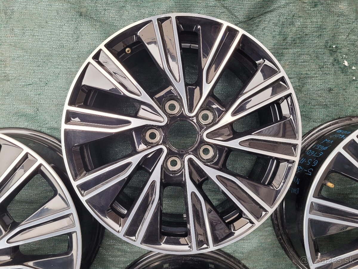 Alu disky R17 Volkswagen T7 Multivan Dundrod 5x120 - 3