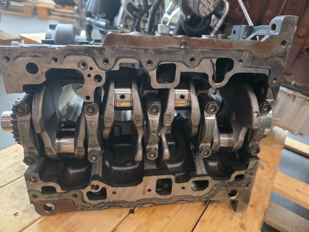 BLOK MOTOR 2,0 TDI DFF / DFS NOVY + KLUKA - 3