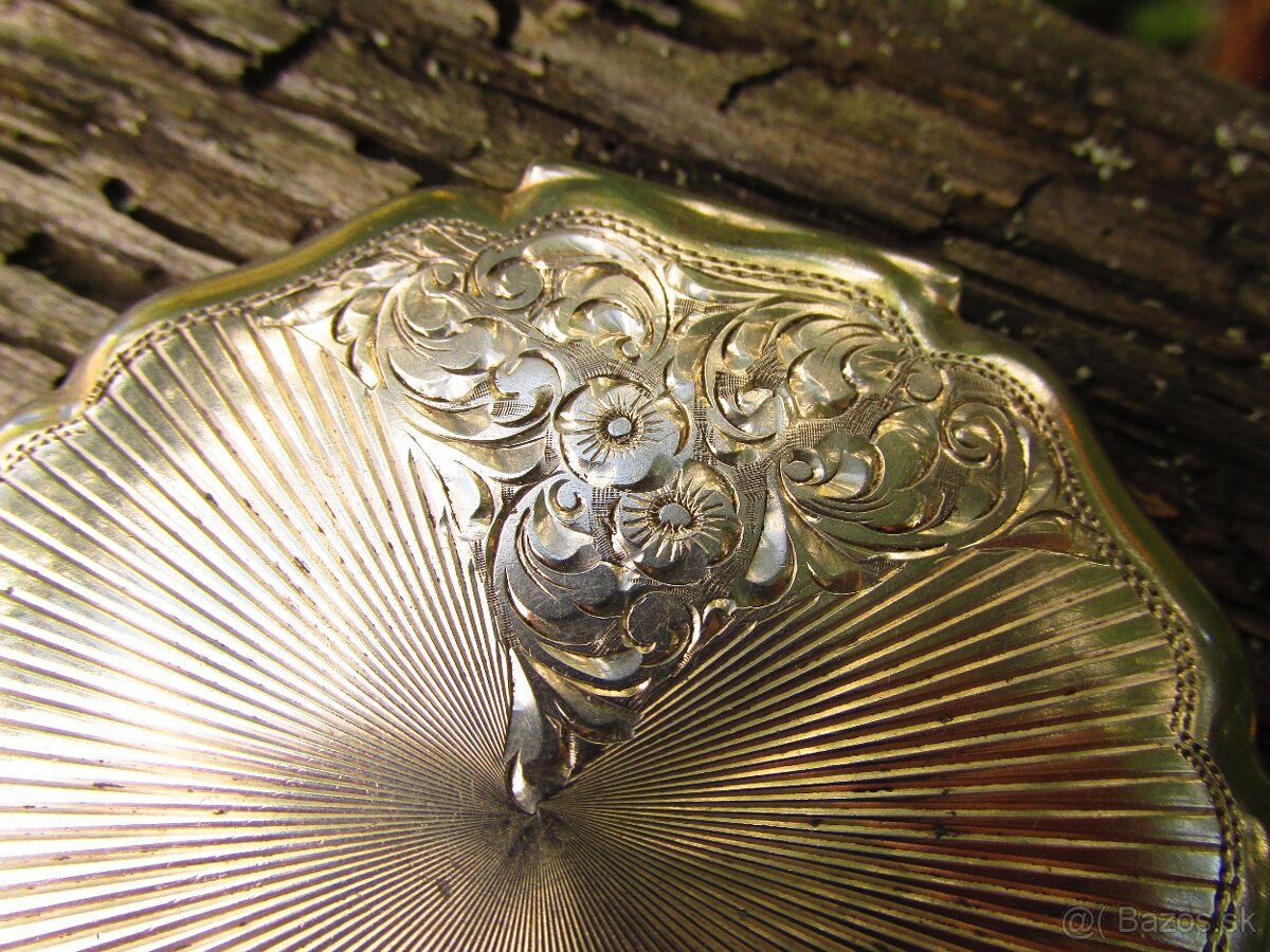 Stará strieborná pudrenka, Ag 835 - 3