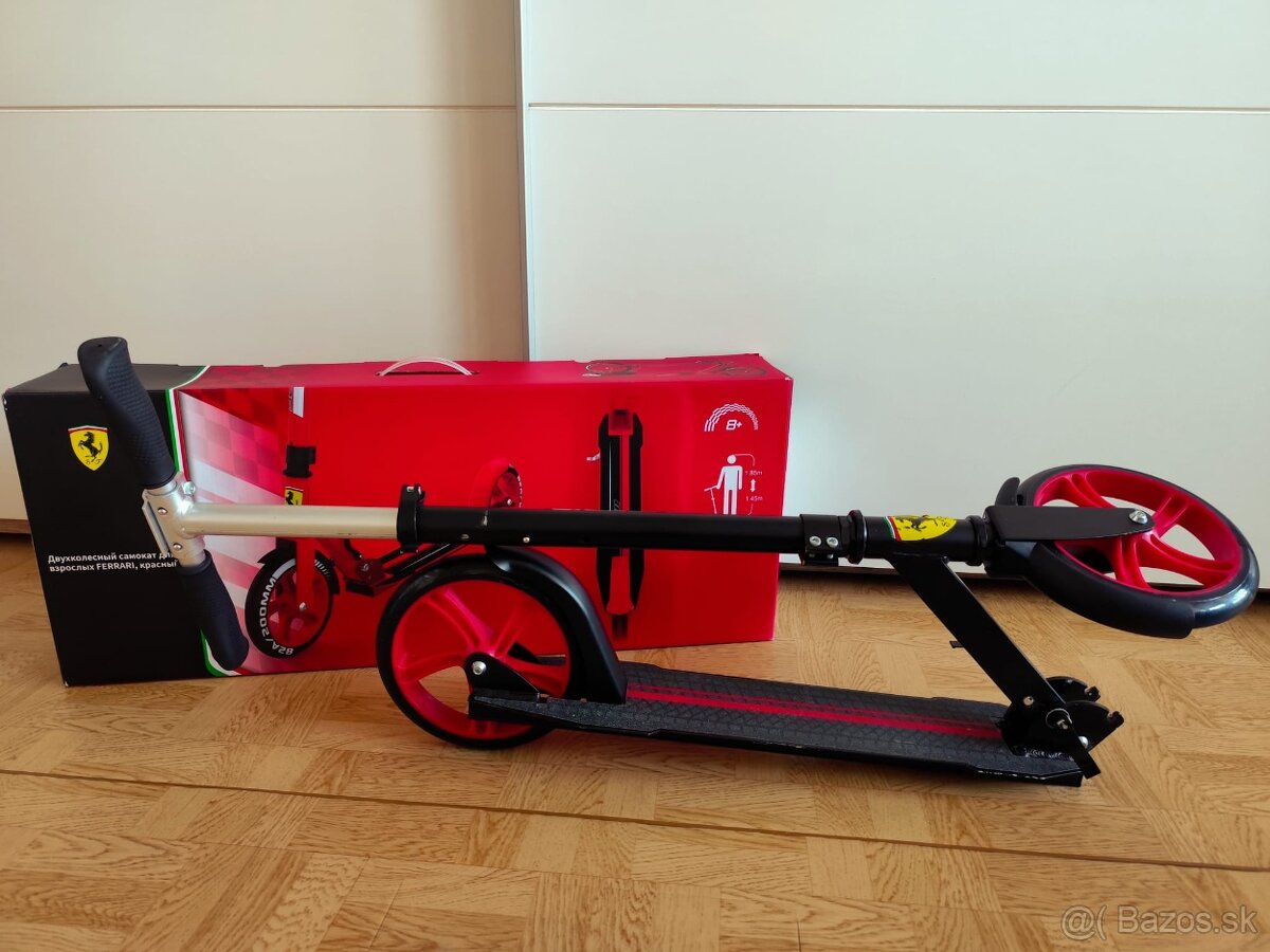 Kolobežka Ferrari - 3