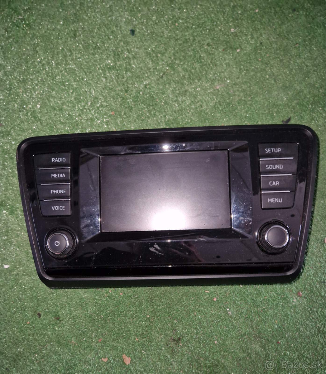 Displej rádia Škoda Octavia 3 - 3