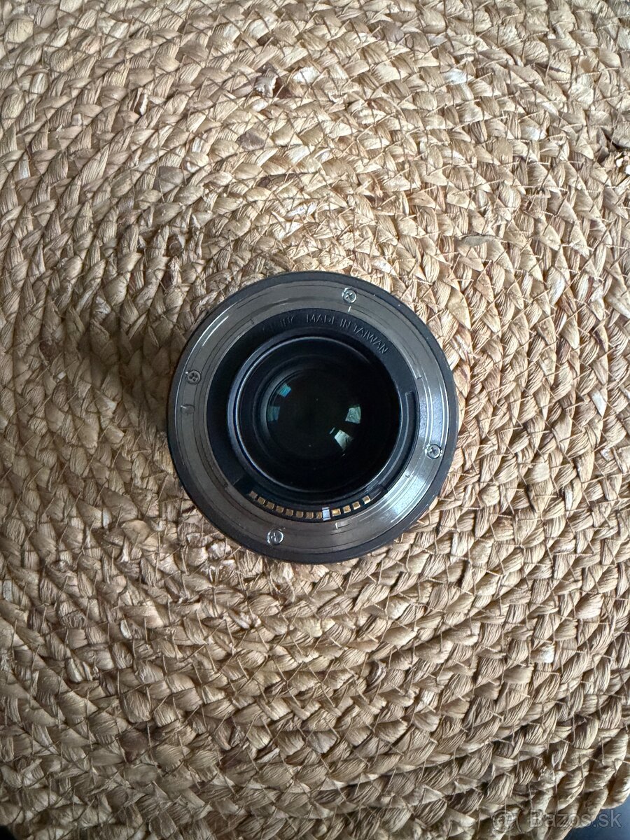 Canon RF 35mm f/1.8 Macro IS STM - 3