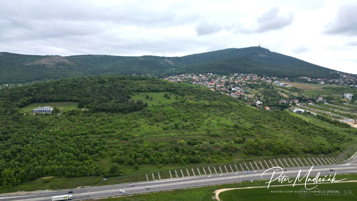 MADLEŇÁK Reality | Na predaj investičné pozemky v Nitre, v l - 3