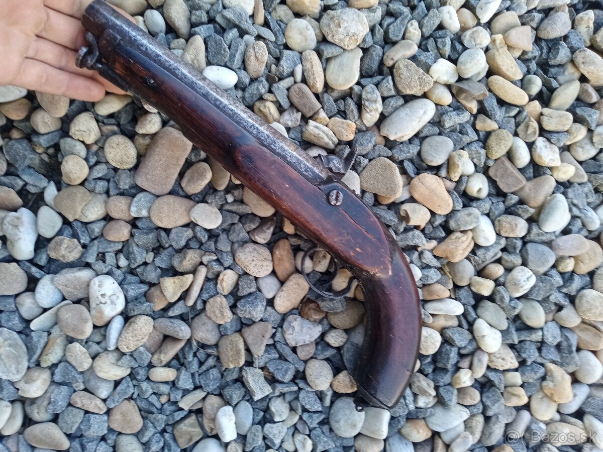 Starožitný pištoľ z 19. storočia - 3