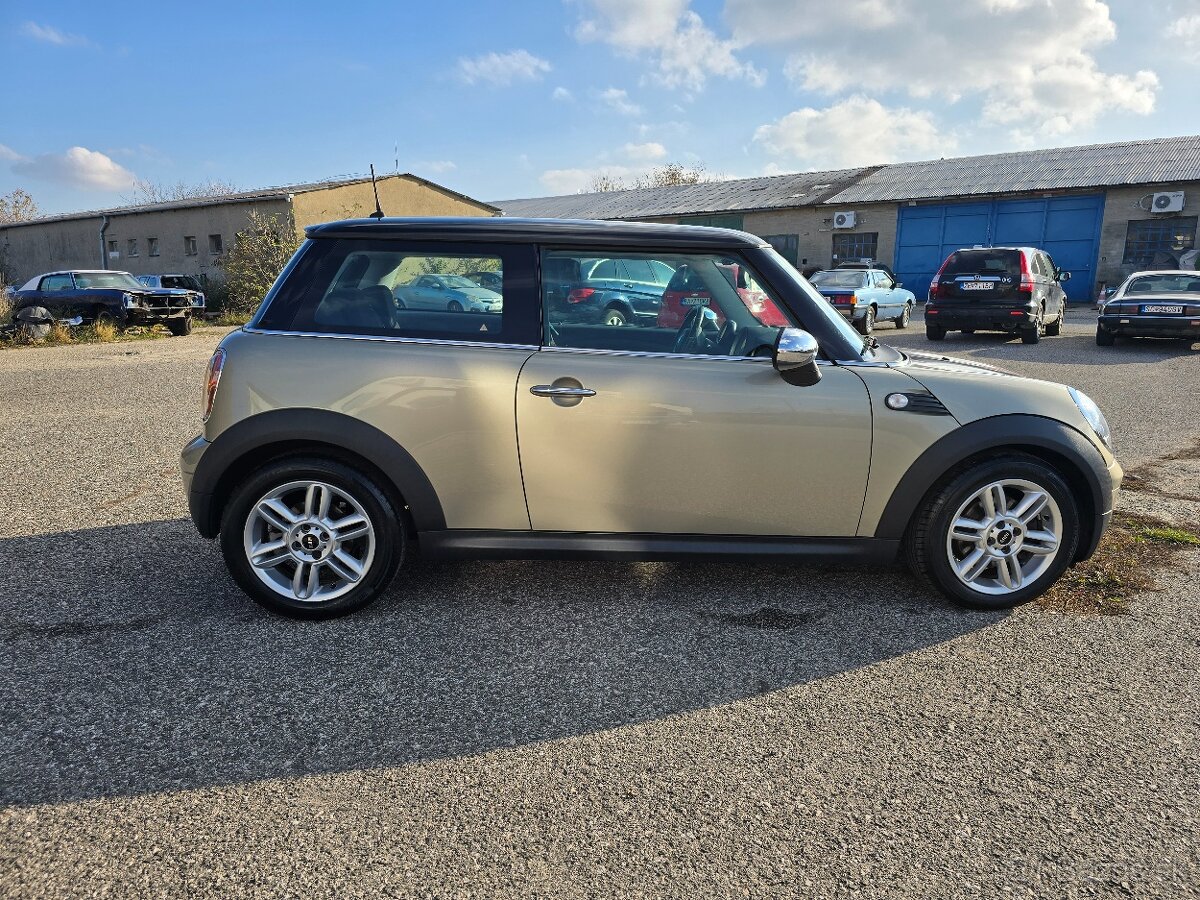 Predám Mini R56 one 1.4 70kw - 3
