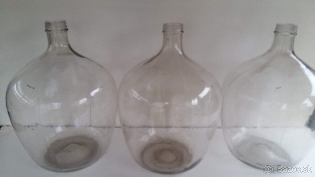 Predam8ks 50-litrove demižony 1ks/12€.tel.0903833950 - 3