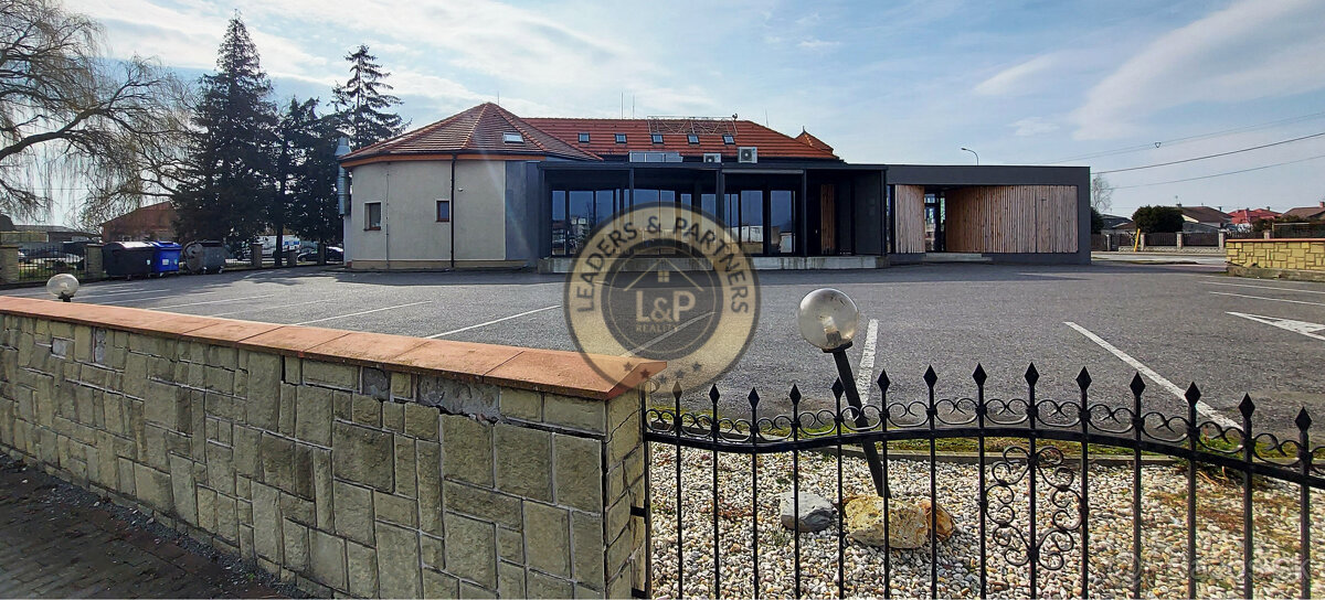 Na predaj Motorest KANADA - Hriadky. - 3