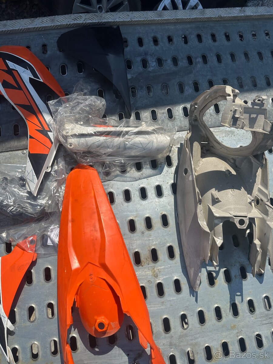 Plasty na KTM - 3