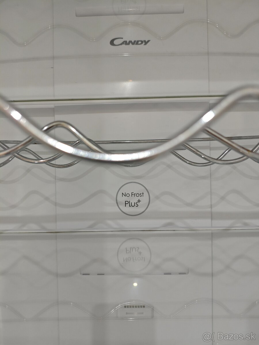 Chladnička s mrazničkou Candy - 3