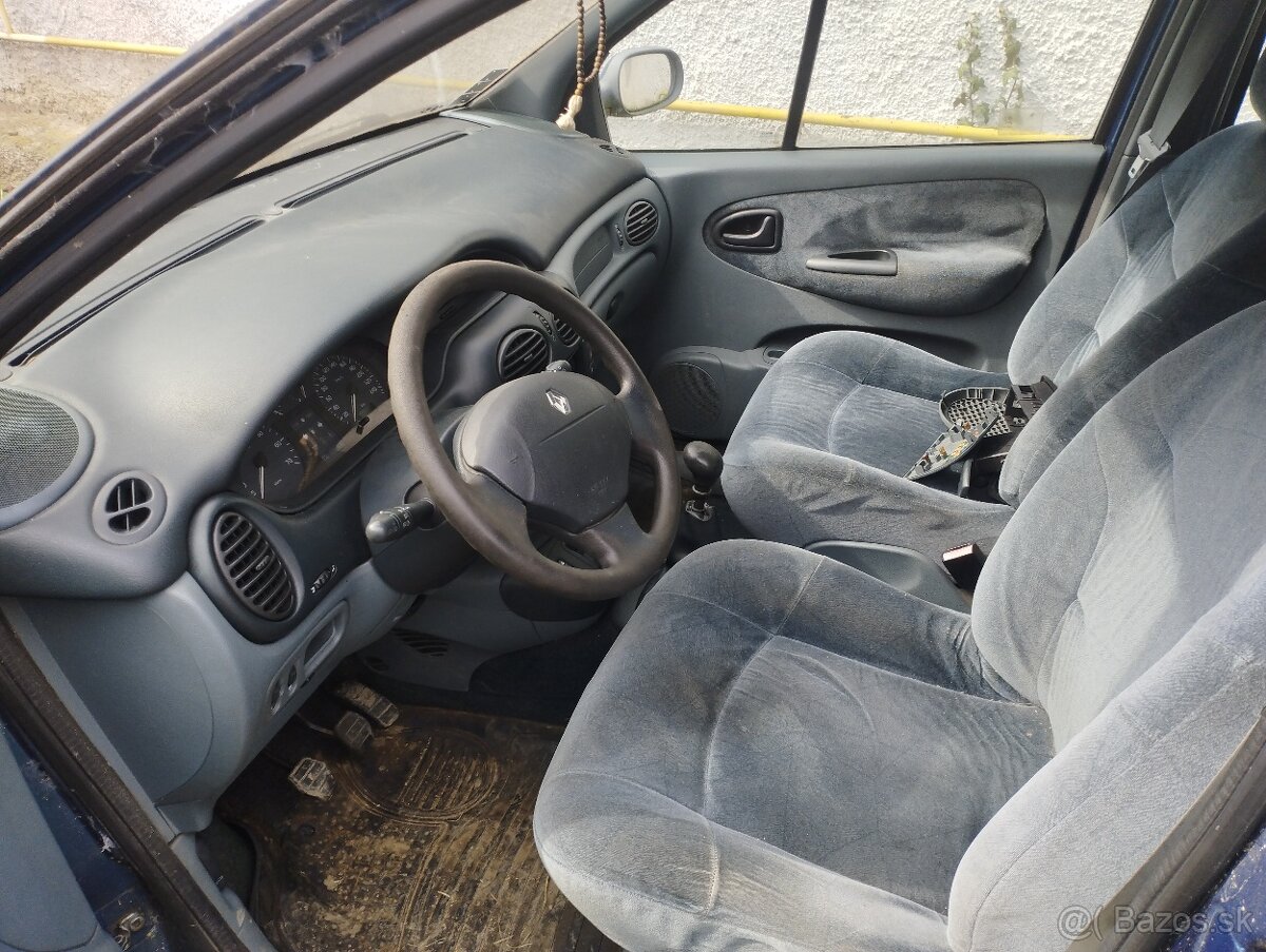 Renault Mégane Scénic na ND - 3