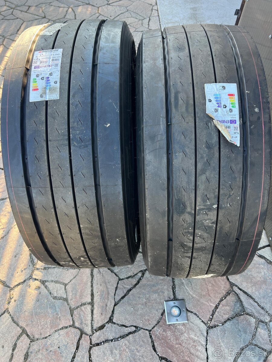 Pneumatiky 385/55/22,5 - 3
