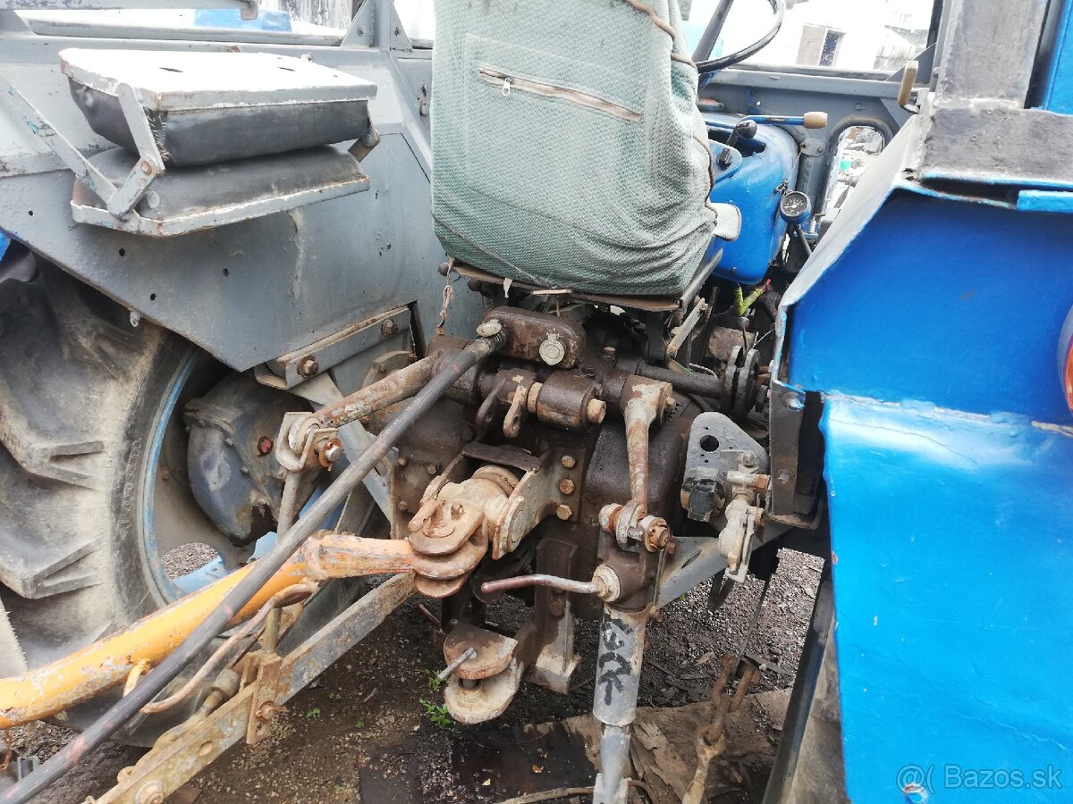 Zetor 3011 sklápacia vlečka - 3