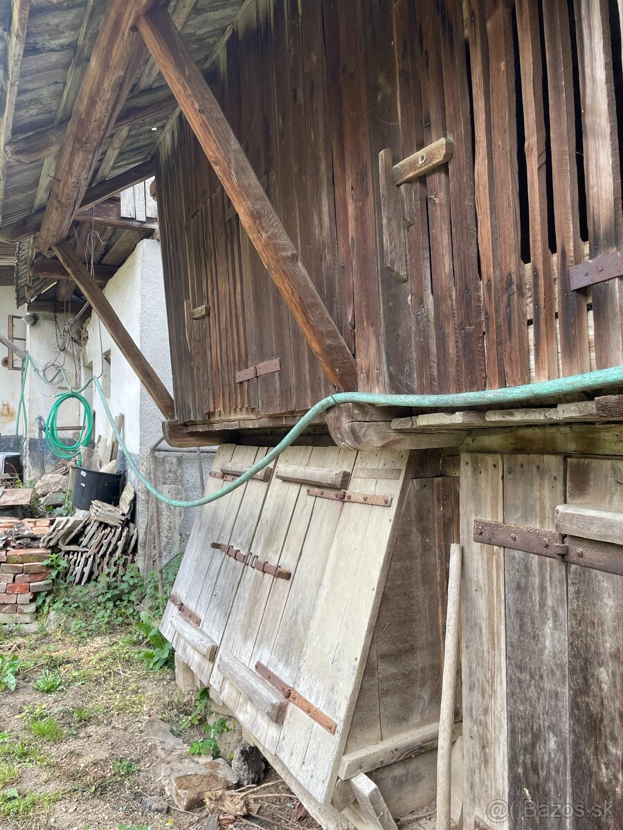 Predám dubové chlievy vo výbornom stave - 3