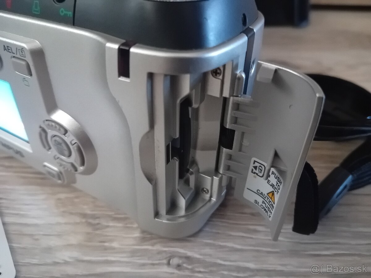 Canon Olympus Camedia C-725 Ultra Zoom - 3