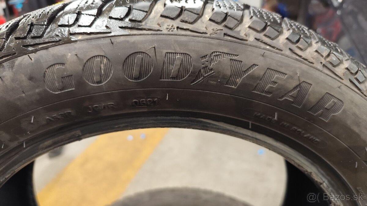 215/55 R17 GoodYear zimne - 3