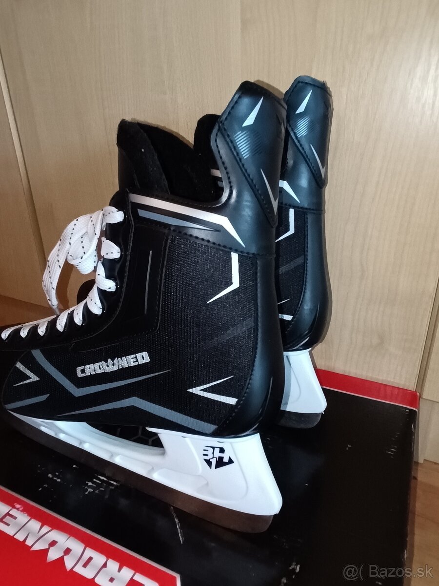 Korčule CROWNED, veľkosť EU 40 / 25,5 cm - 3