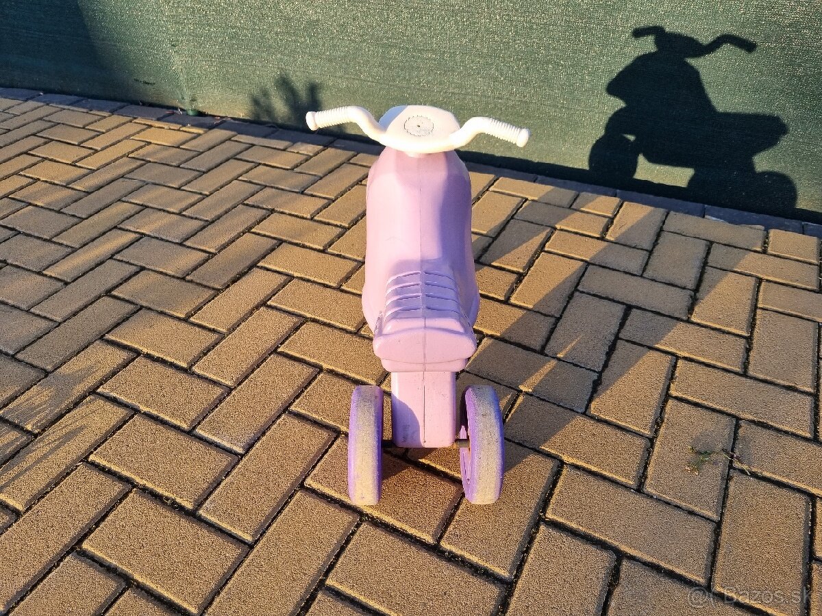 Plastove odrazadlo pouzivane - 3