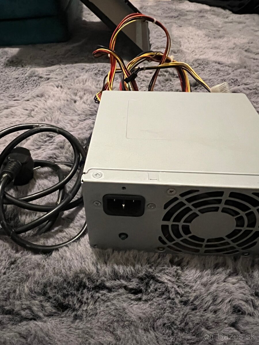 Predám 200w zdroj do počítaču - 3