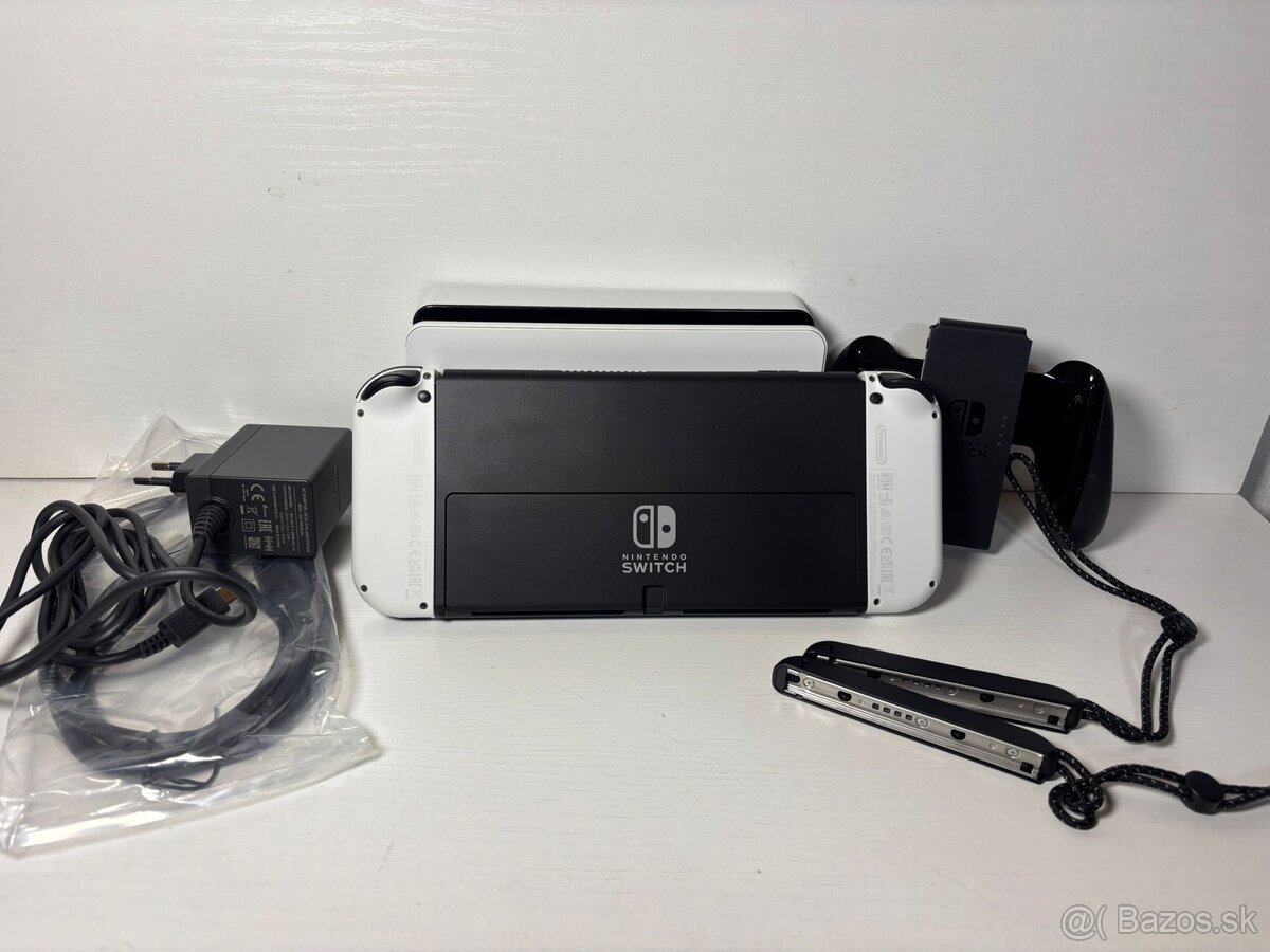 Nintendo Switch OLED - 3