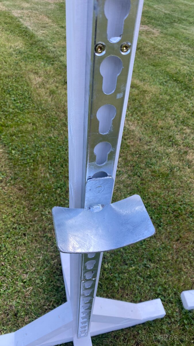 Parkurové stojany - 3