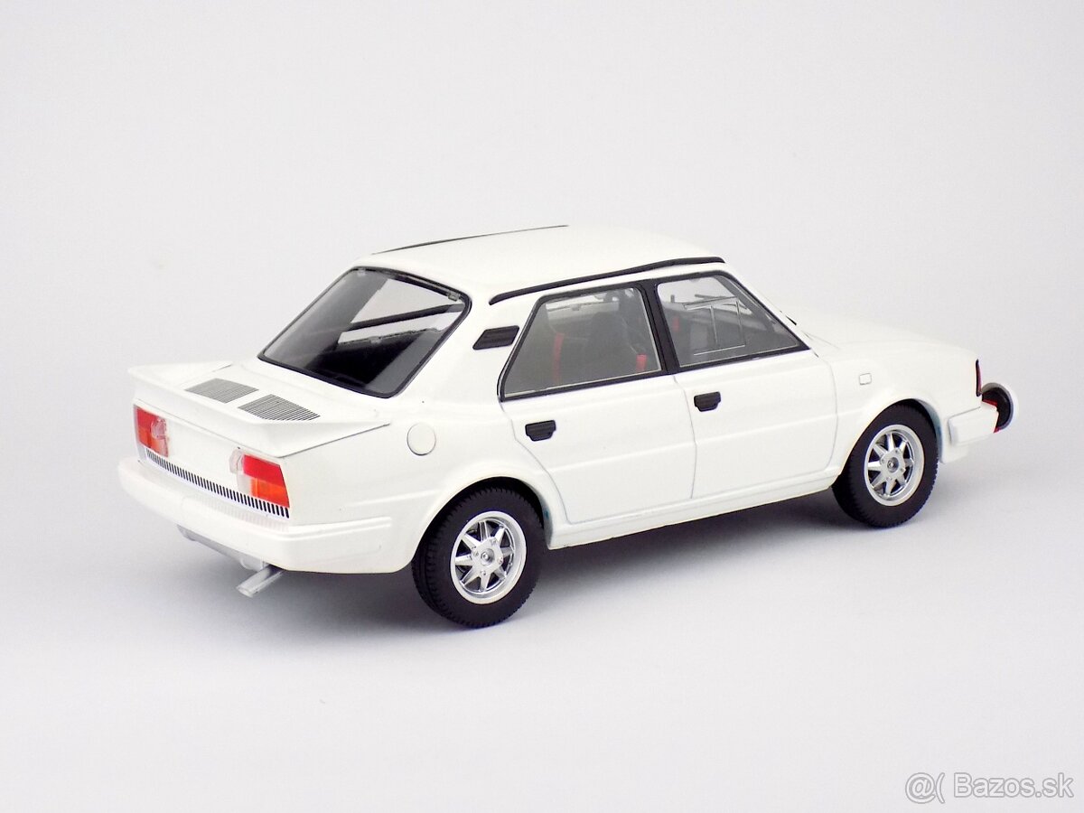 ŠKODA 130 LR – 1:18 FOX18 - 3