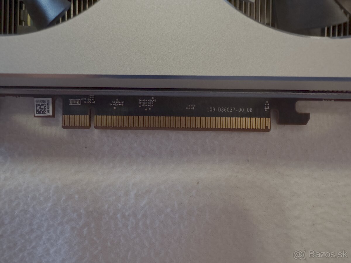 AMD Radeon VII 16 GB - 3