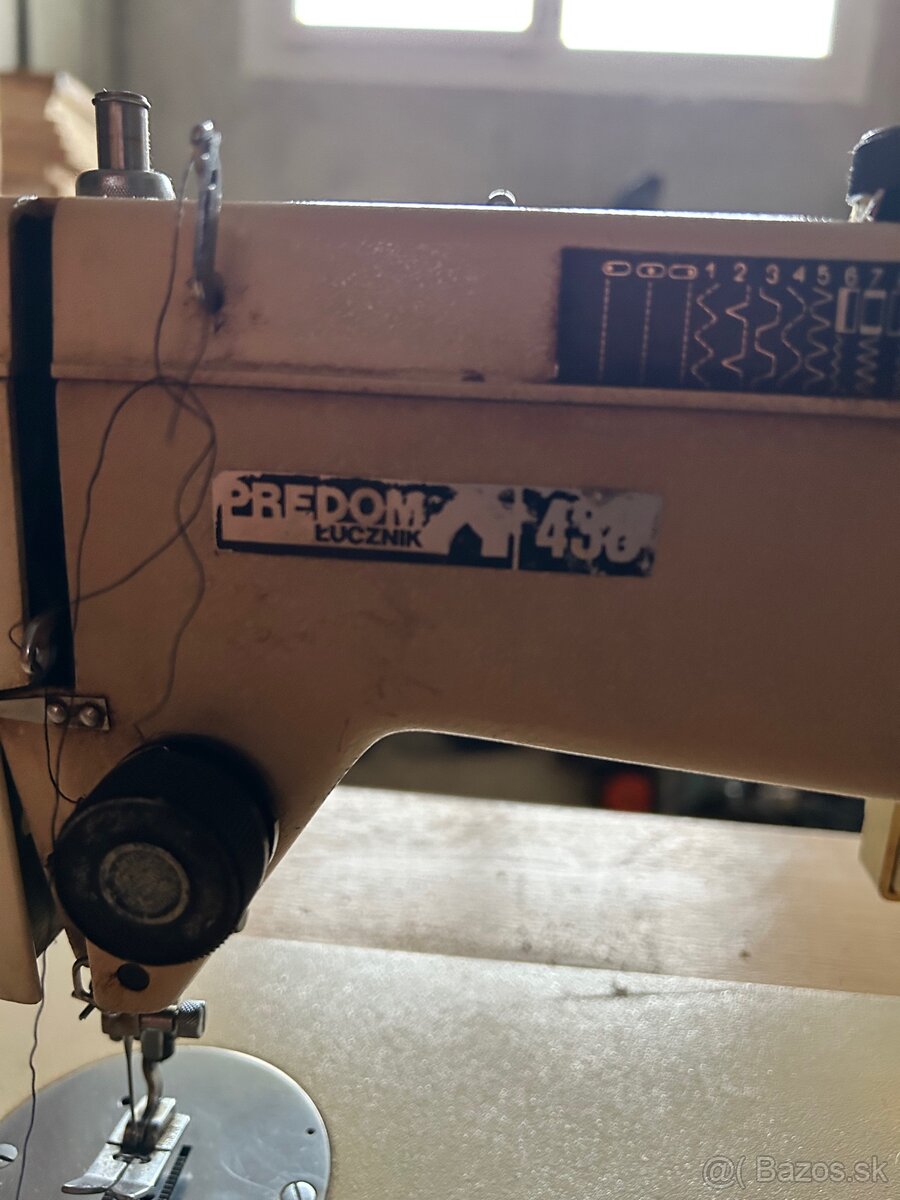 Šijací stroj Predom 438 - 3