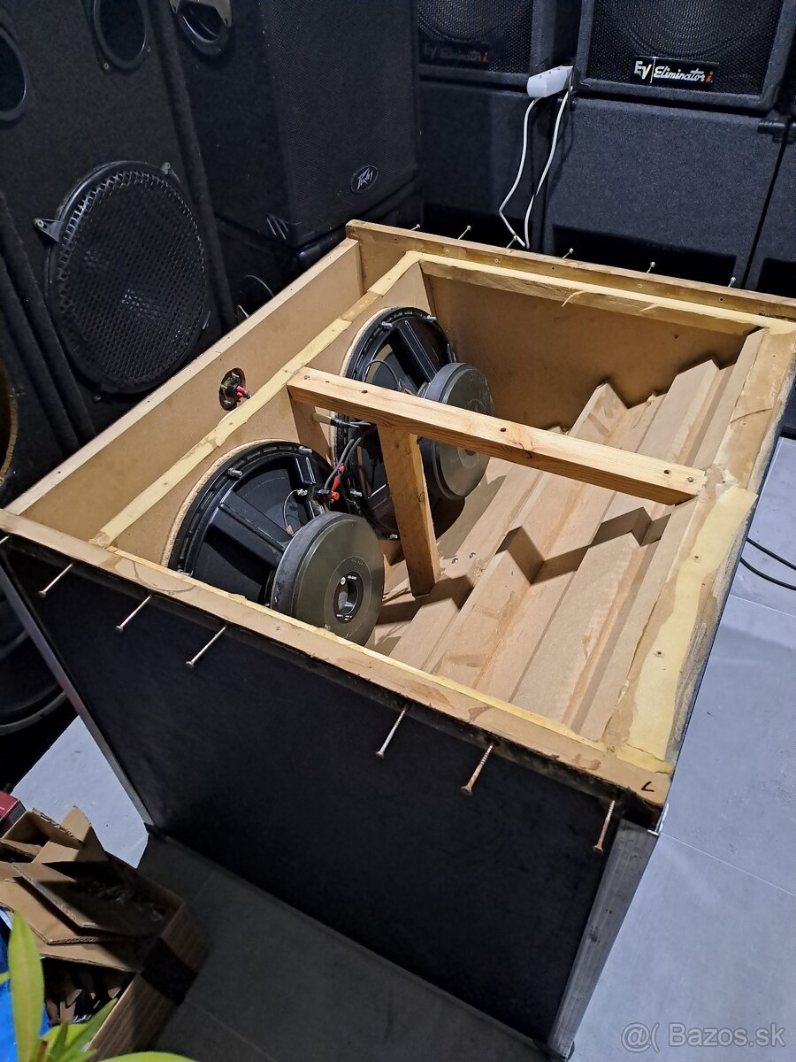 Turbosound TSE 215 - 3