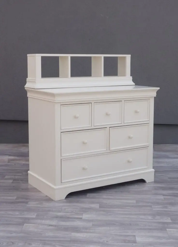 Komoda – prebaľovací pult + polička. - 3