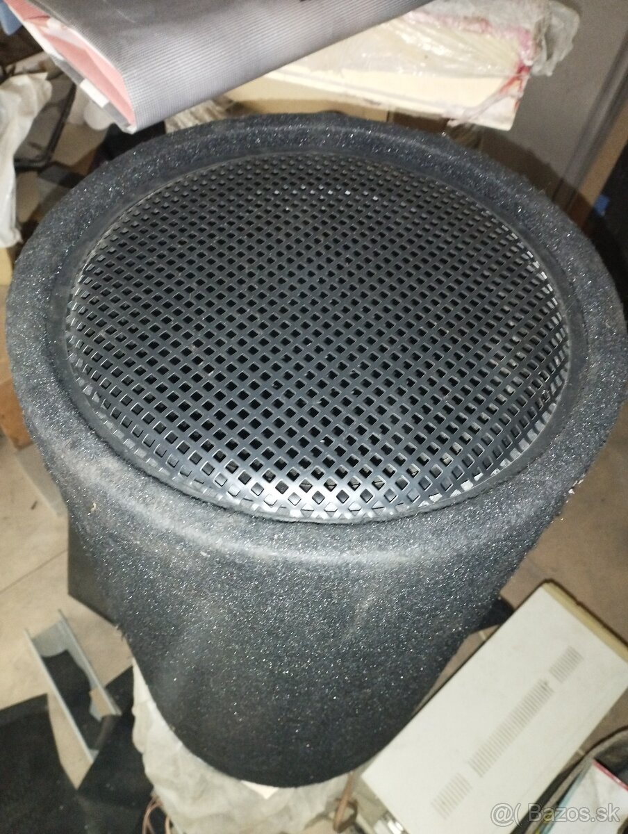 MAGNAT DELO subwofer 12-PALCOVY - 3