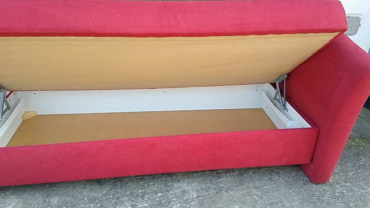 Posteľ - 3