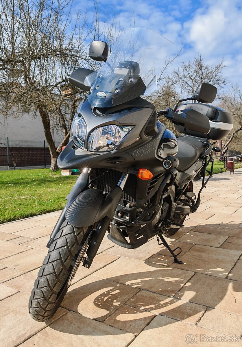 Suzuki DL650 V-Strom - 3