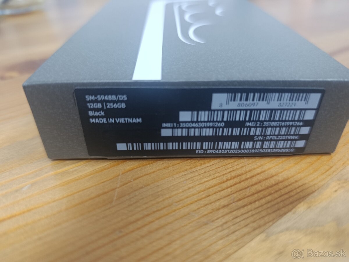 Predám Samsung S26 Ultra 12/256 - 3