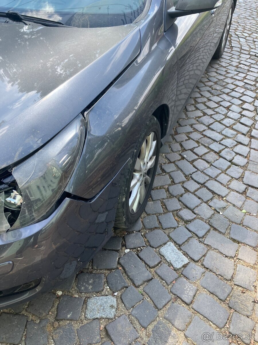 Renault Latitude 2.0 dci 110 kw - 3