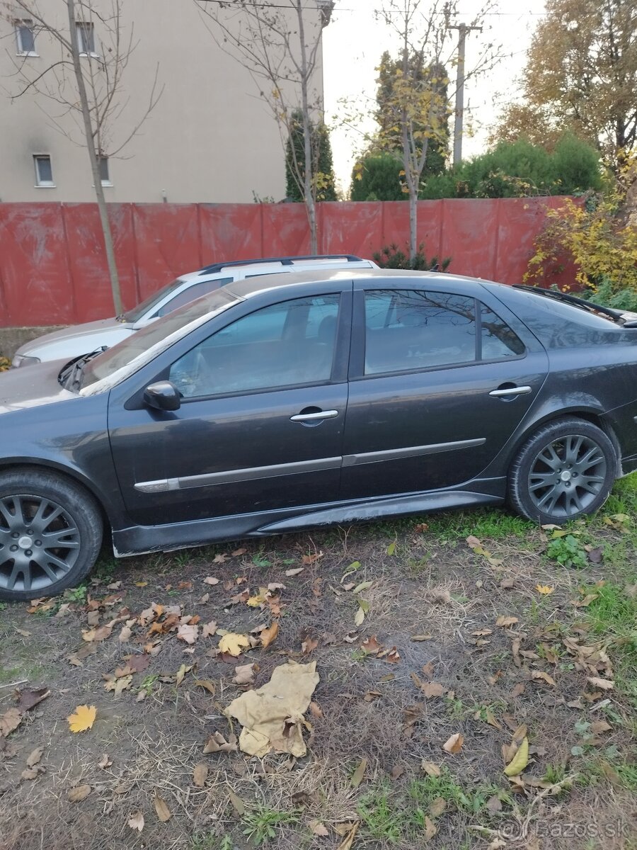Predám Renault laguna - 3