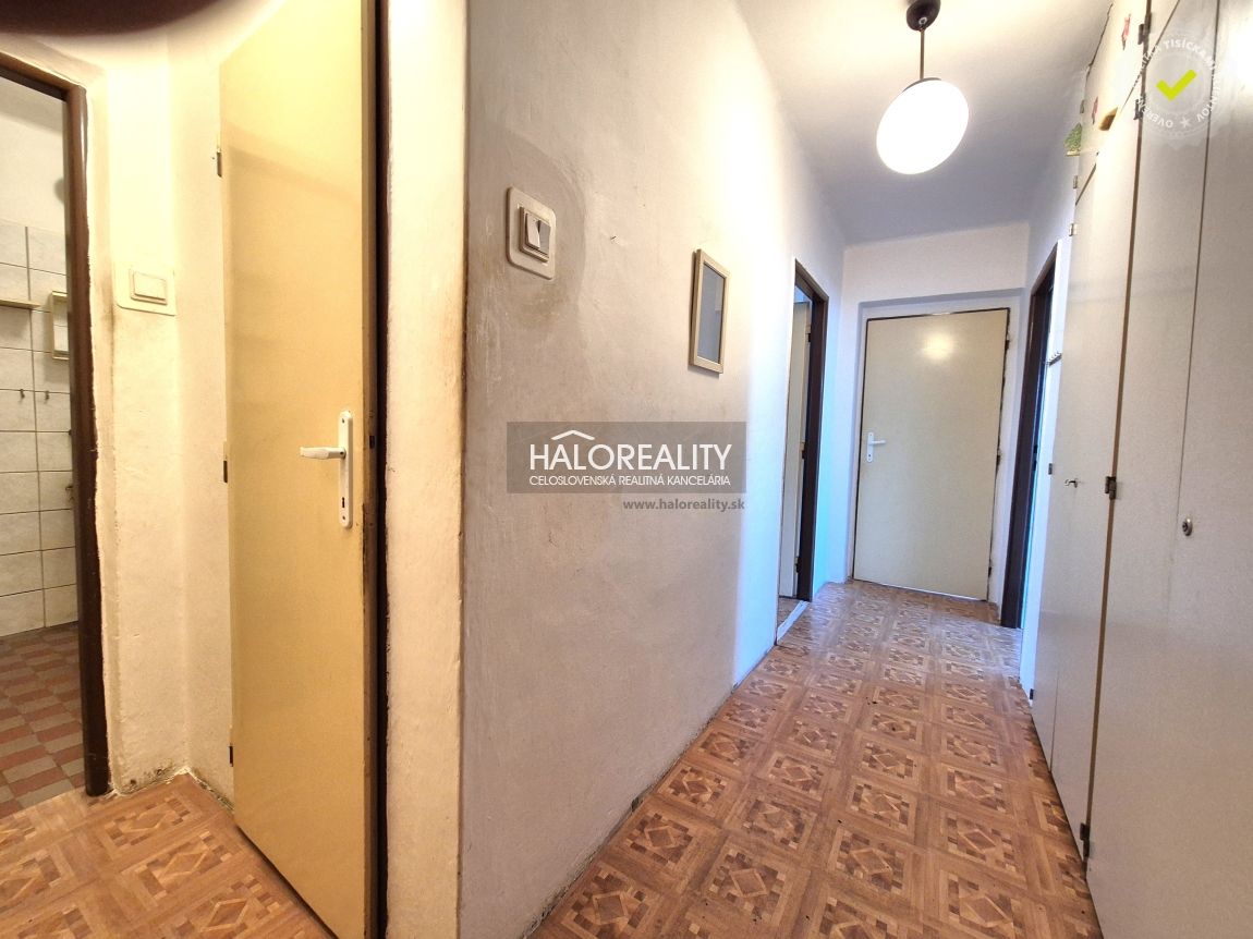 HALO reality - Predaj, trojizbový byt Poltár - ZNÍŽENÁ CENA - 3