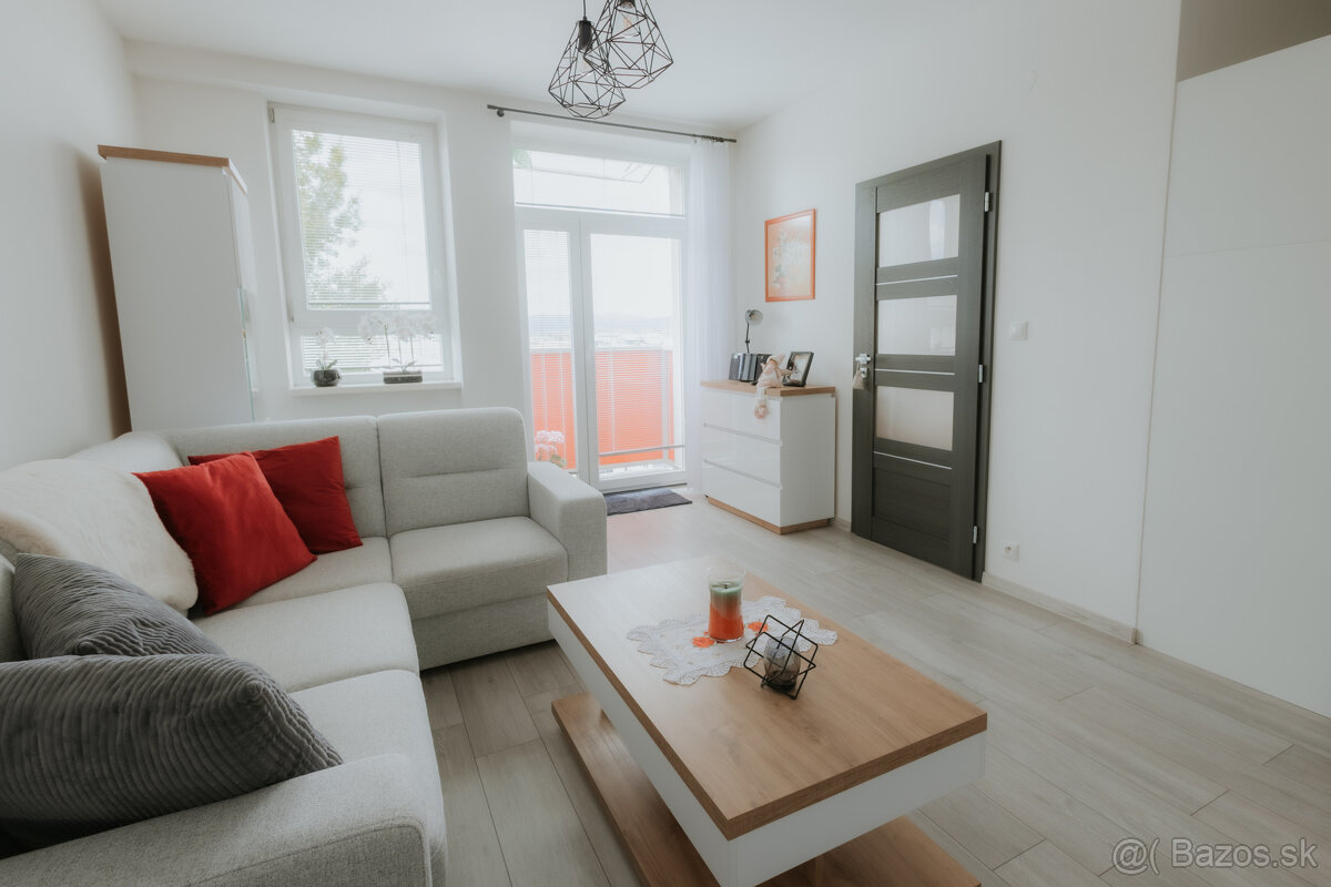 Na predaj kompletne zrekonštruovaný 2-izbový byt v Kotešovej - 3