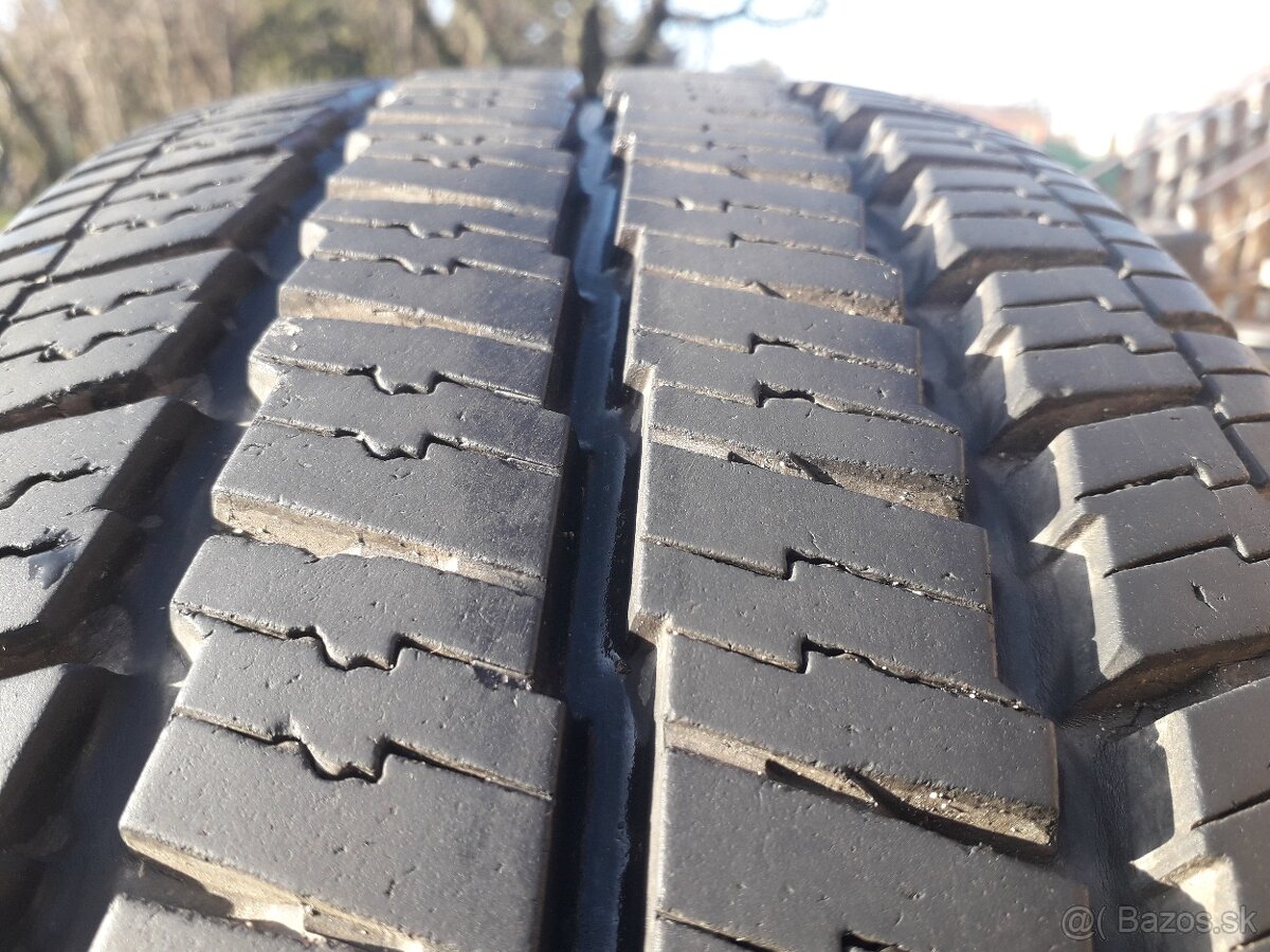205/75 r16C celorocne pneumatiky - 3