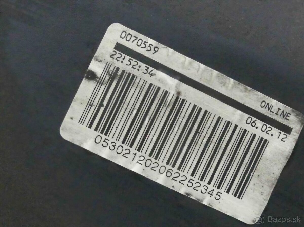 Predám nadrz honda crv 2012 - 3
