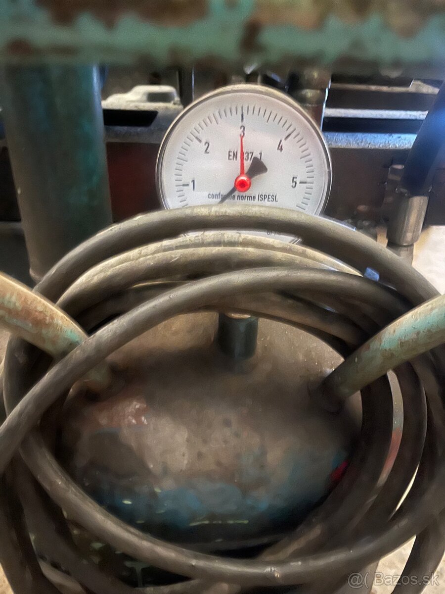 Predám kompresor Orlík - 3