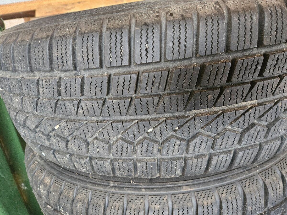Pneumatiky 215/70R16 - 3