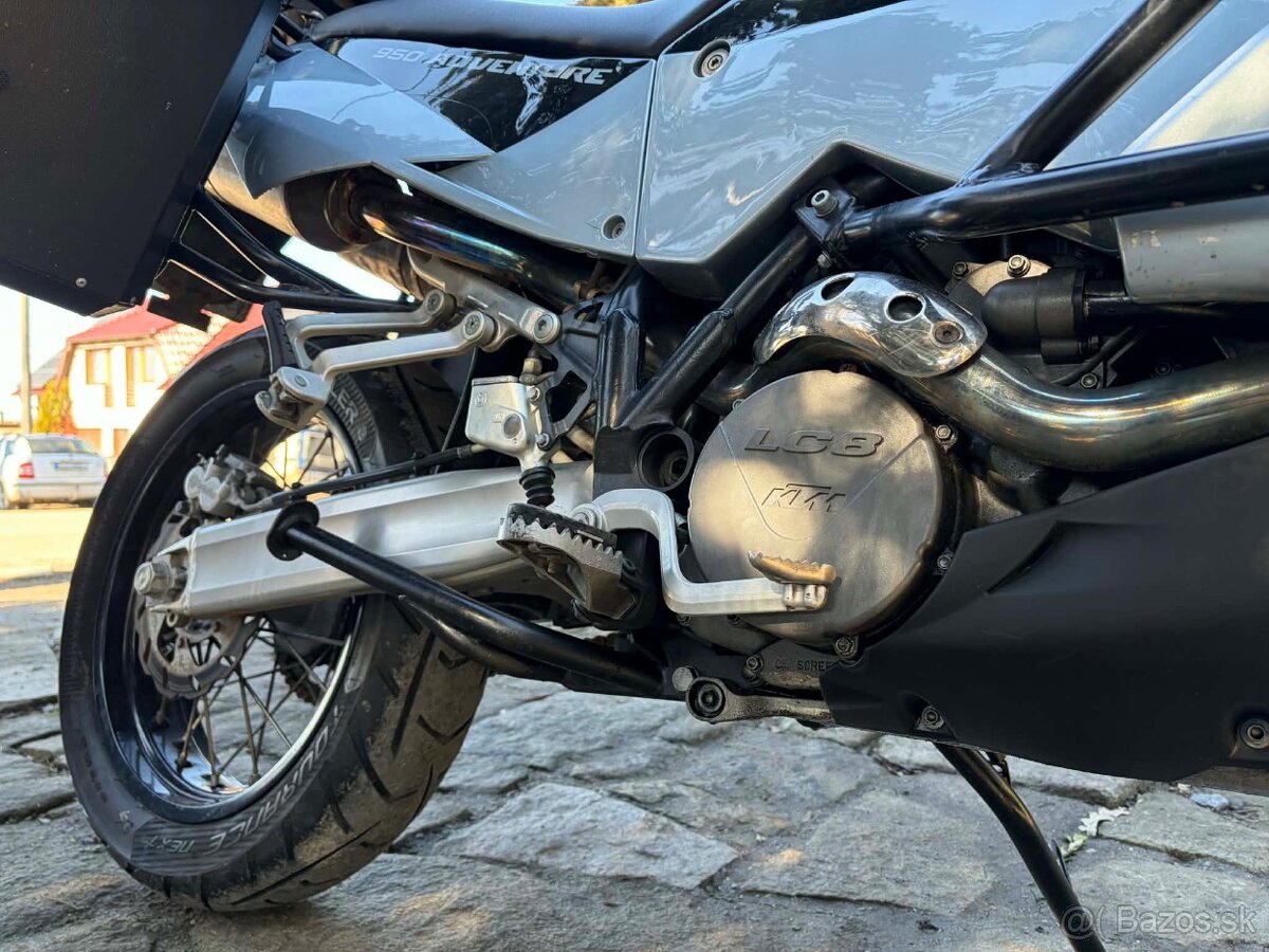 Ktm adventure 950 - 3