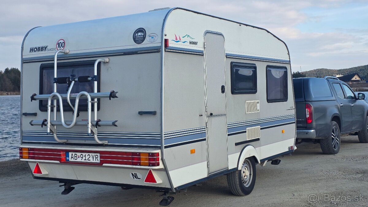 Obytny prives Hobby 420 - Classic, predstan - 3