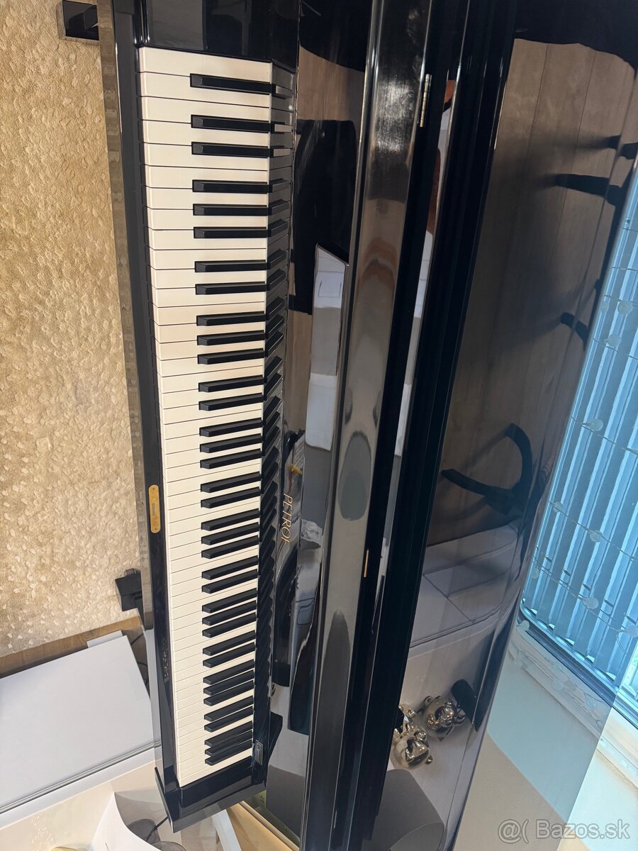 Piano Petrof - 3