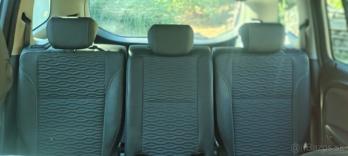 Opel Zafira - 3